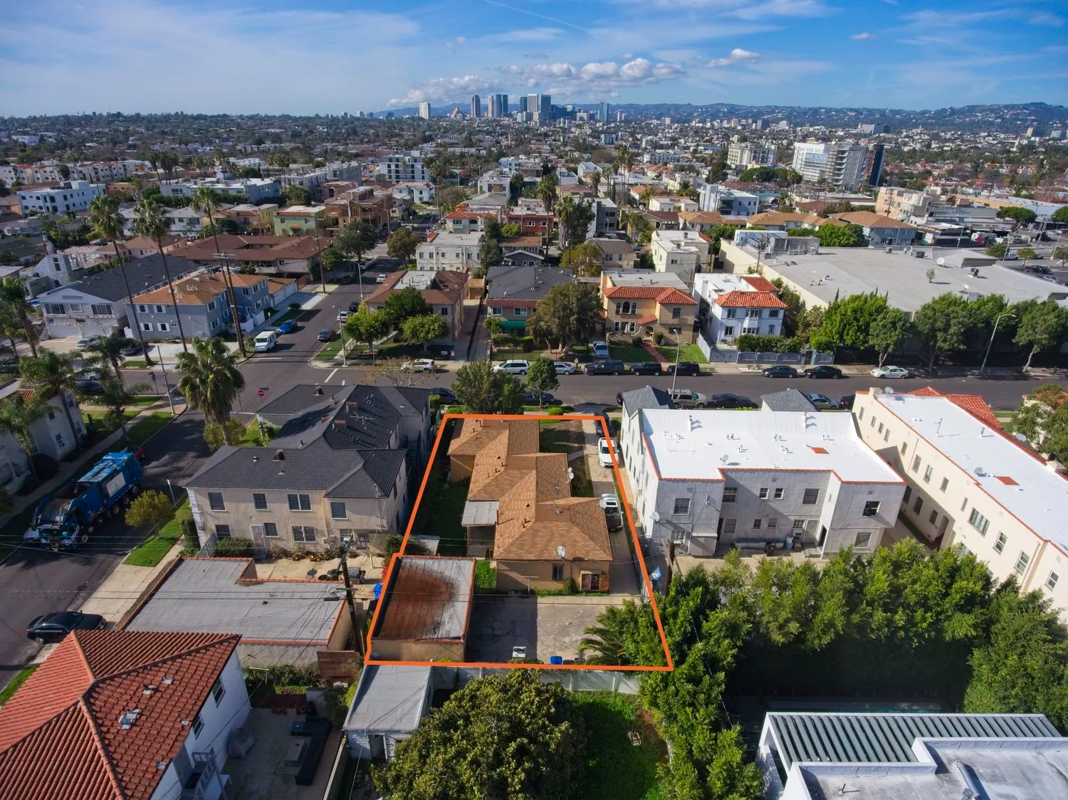 1450 S. Orange Grove Ave, Los Angeles, Multifamily – 16 units