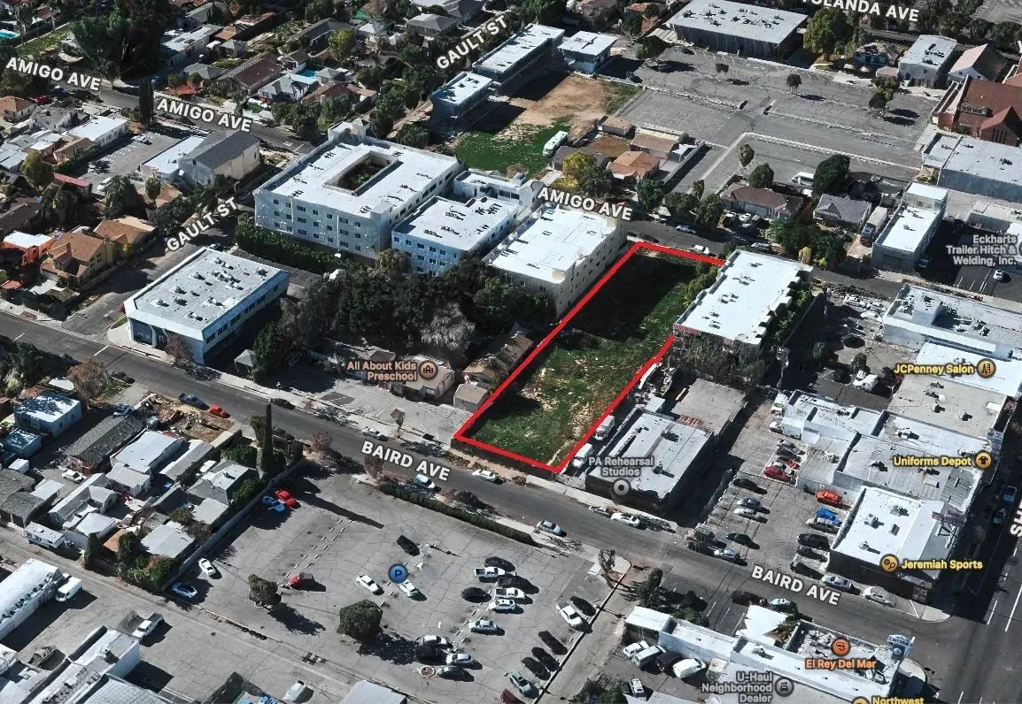 7131 Baird Ave., Reseda, Land – development site