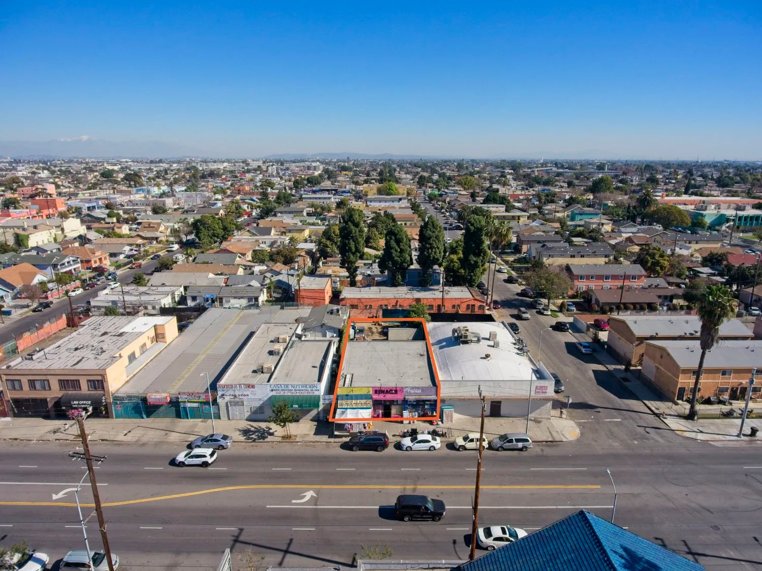 7320 S. Broadway, Los Angeles, Retail