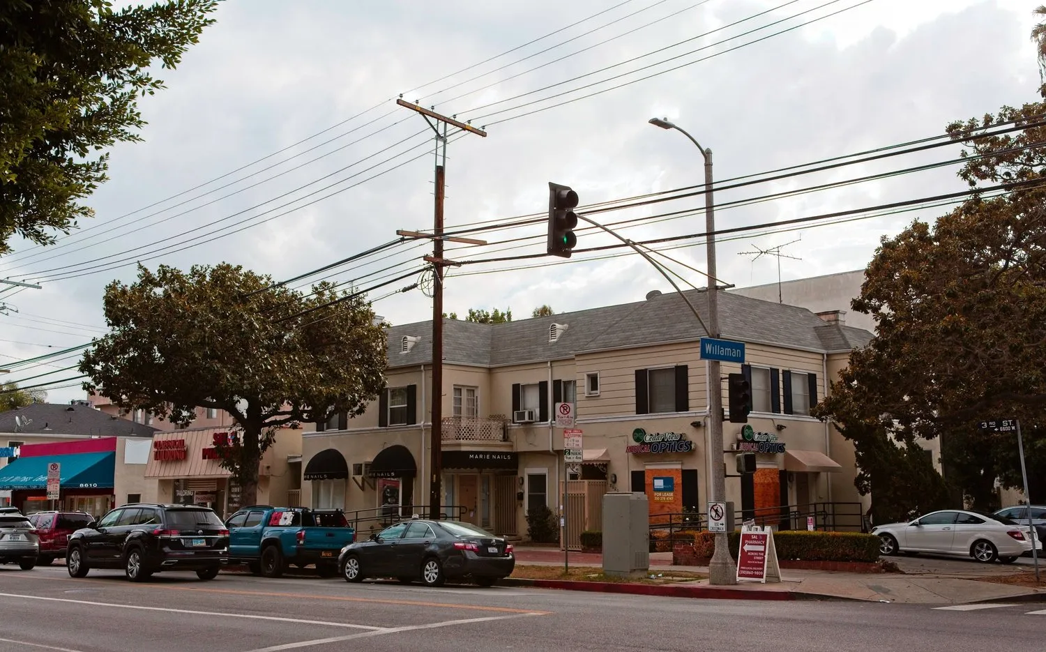 8620 W. 3rd St, Los Angeles, Retail